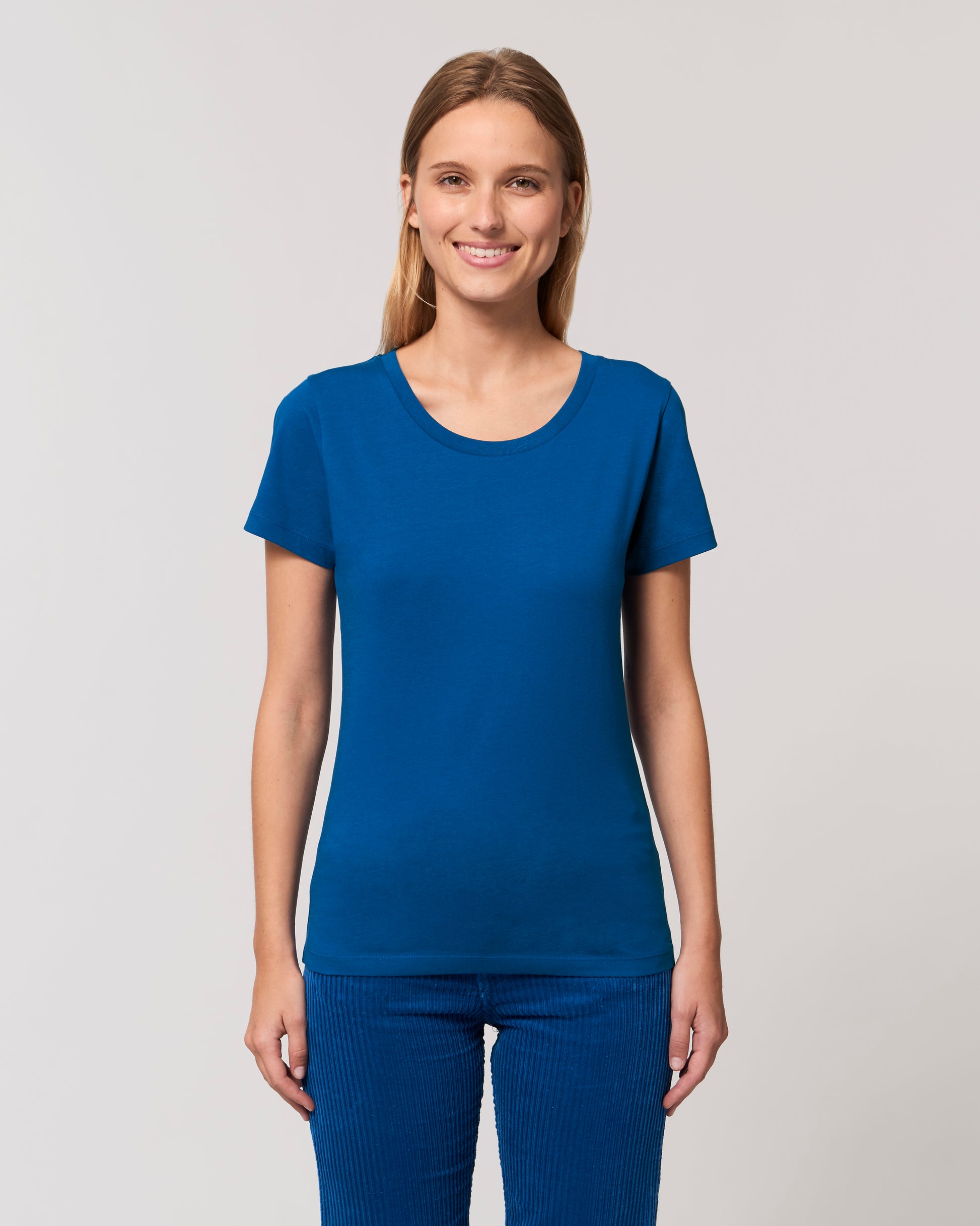 Custom fitted tee women with round neck - Stella Expresser