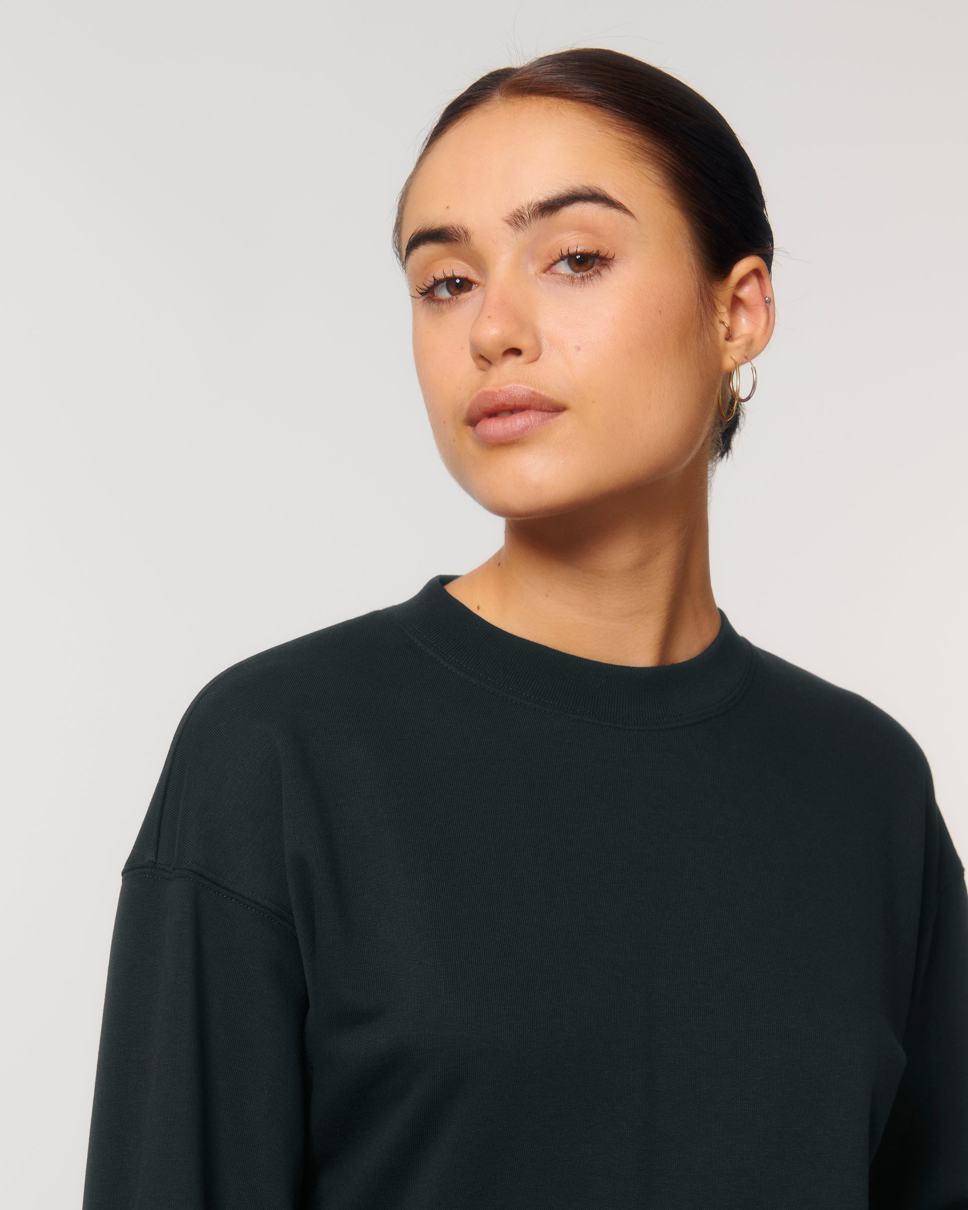 Organic Women's Cropped Sweater with a Round Neck in Normal Fit - Stella Cropster